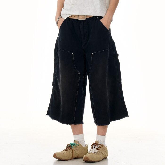 American Retro Black Rivet Cropped Pants