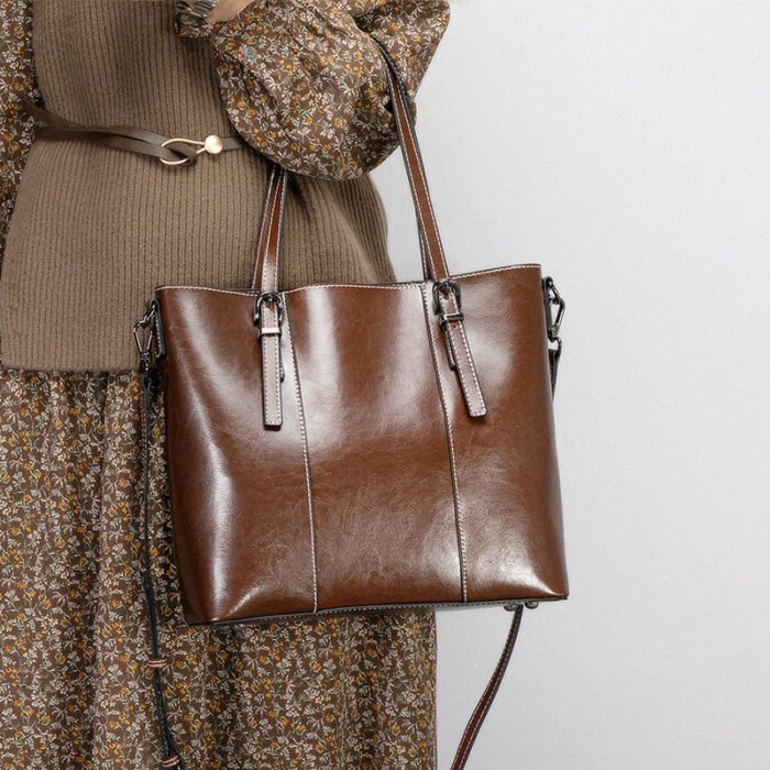 Genuine Leather Women's New Retro Large Capacity Fashion Shoulder Bag