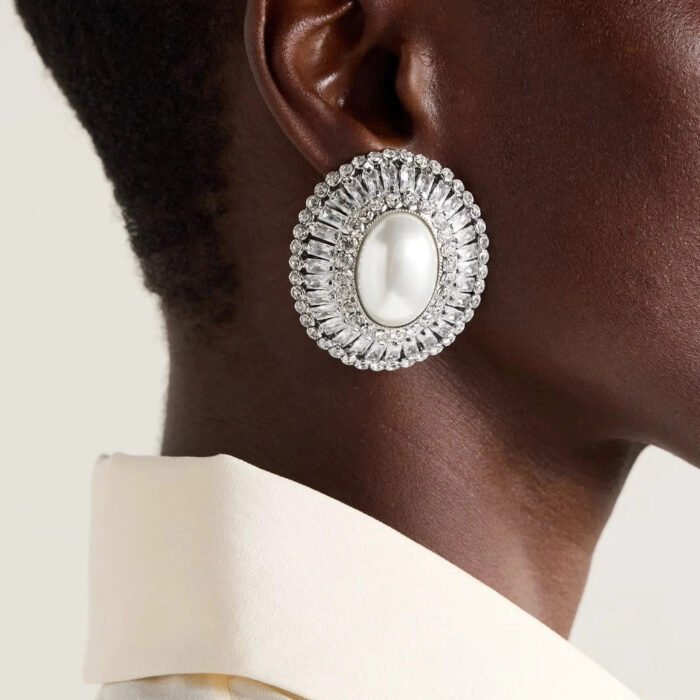 Oval Personality Fashion Zircon Pearl Earrings